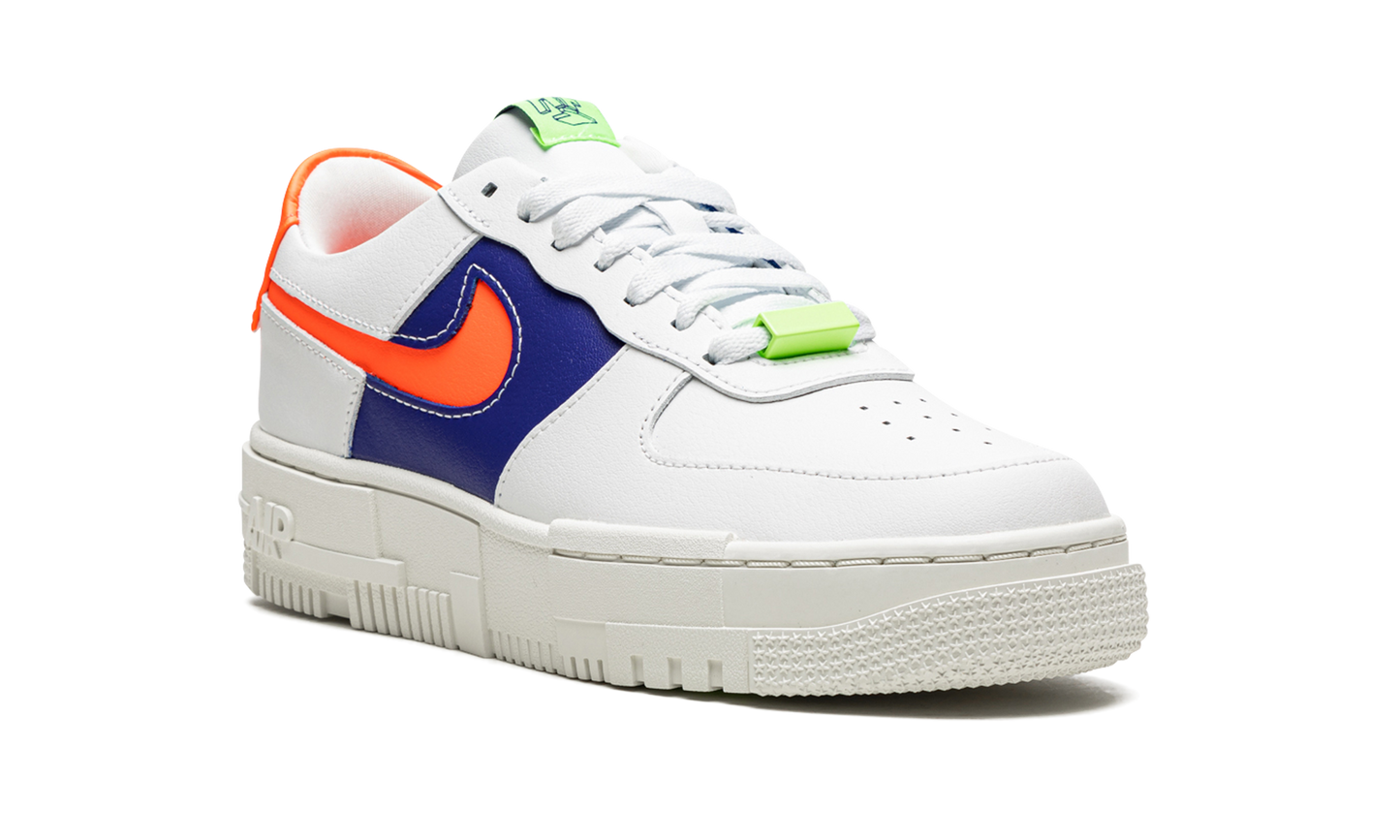 AIR FORCE 1 LO PIXEL MNS WMNS  White Concord Crimson