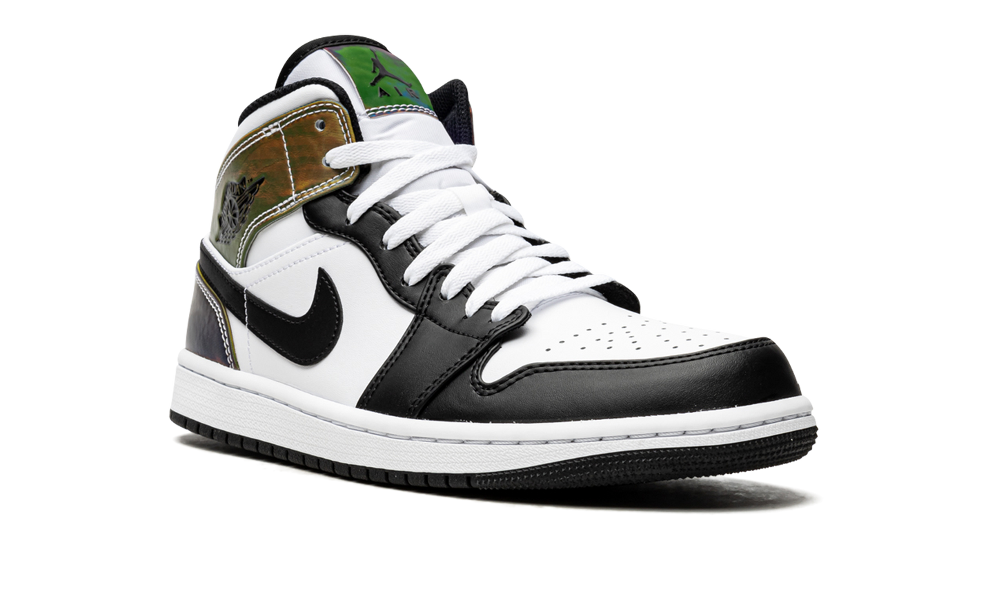 Air Jordan 1 Mid SE  Heat Reactive