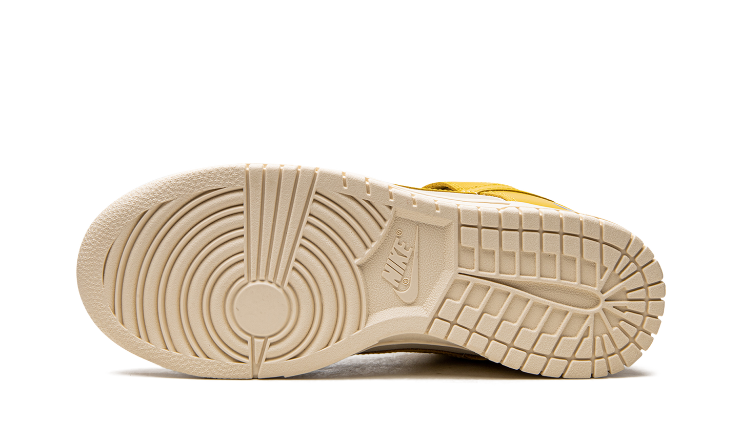 DUNK LO LX WMNS  Banana