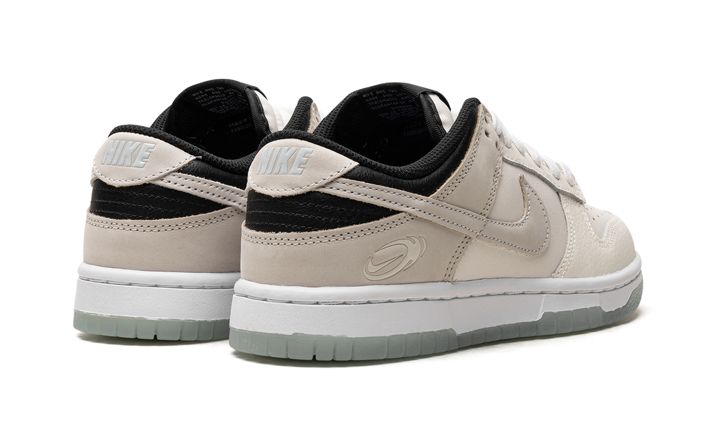 DUNK LOW WMNS  Supersonic
