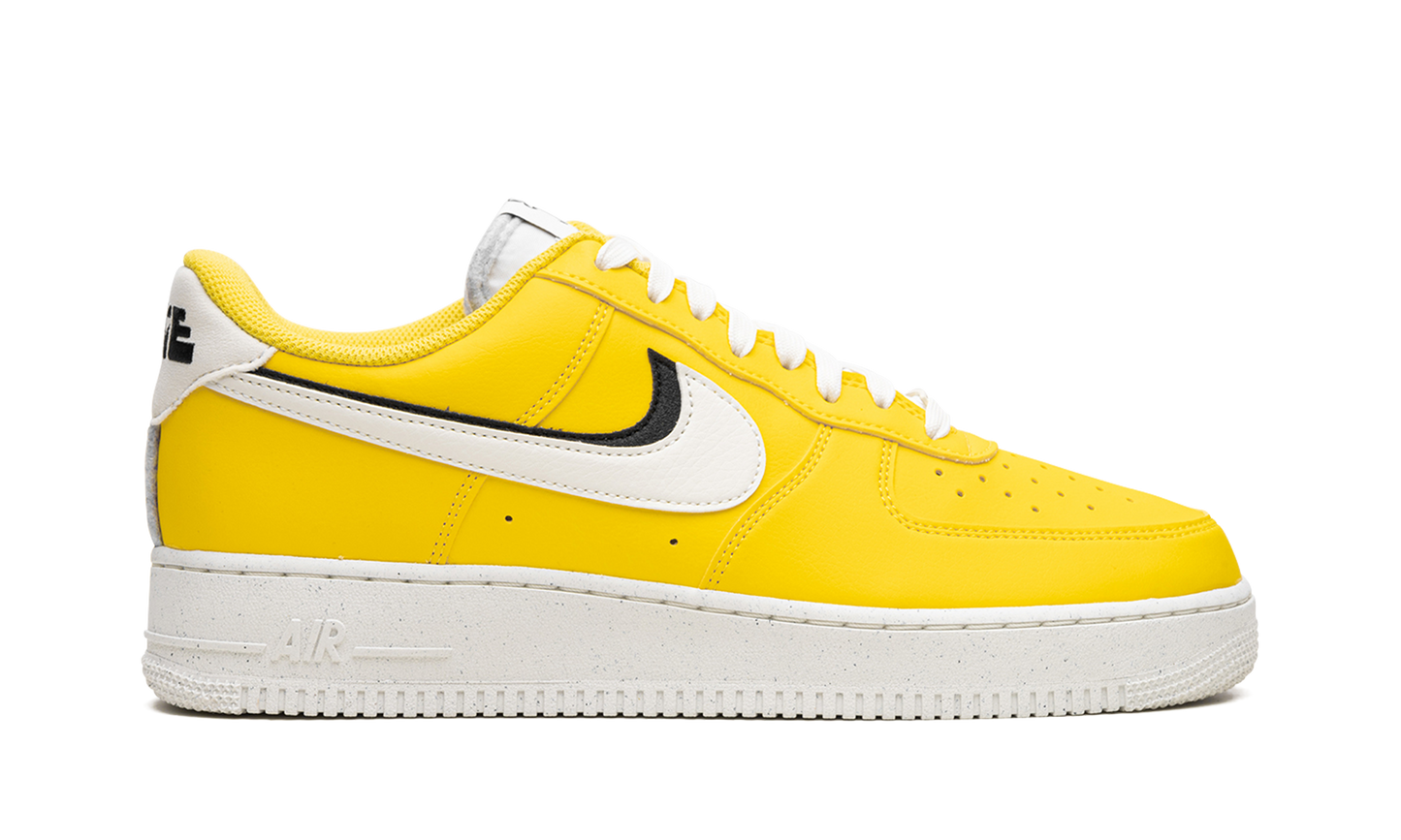 Air Force 1 Low '07 LV8  Tour Yellow