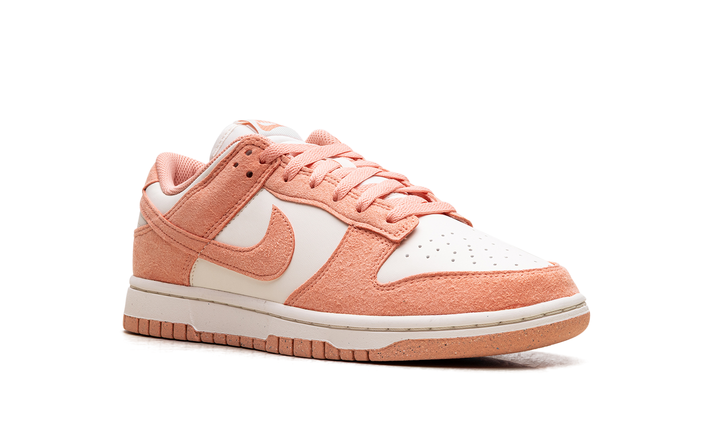 Dunk Low Next Nature WMNS  Apricot Agate