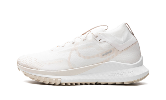 React Pegasus Trail 4 GTX  Phantom