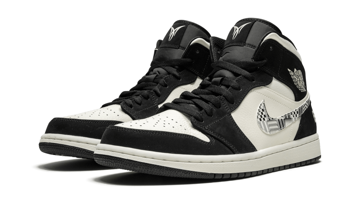 Air Jordan 1 Mid SE  Black History Month