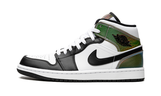 Air Jordan 1 Mid SE  Heat Reactive