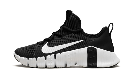 FREE METCON 3 WMNS  Black / White