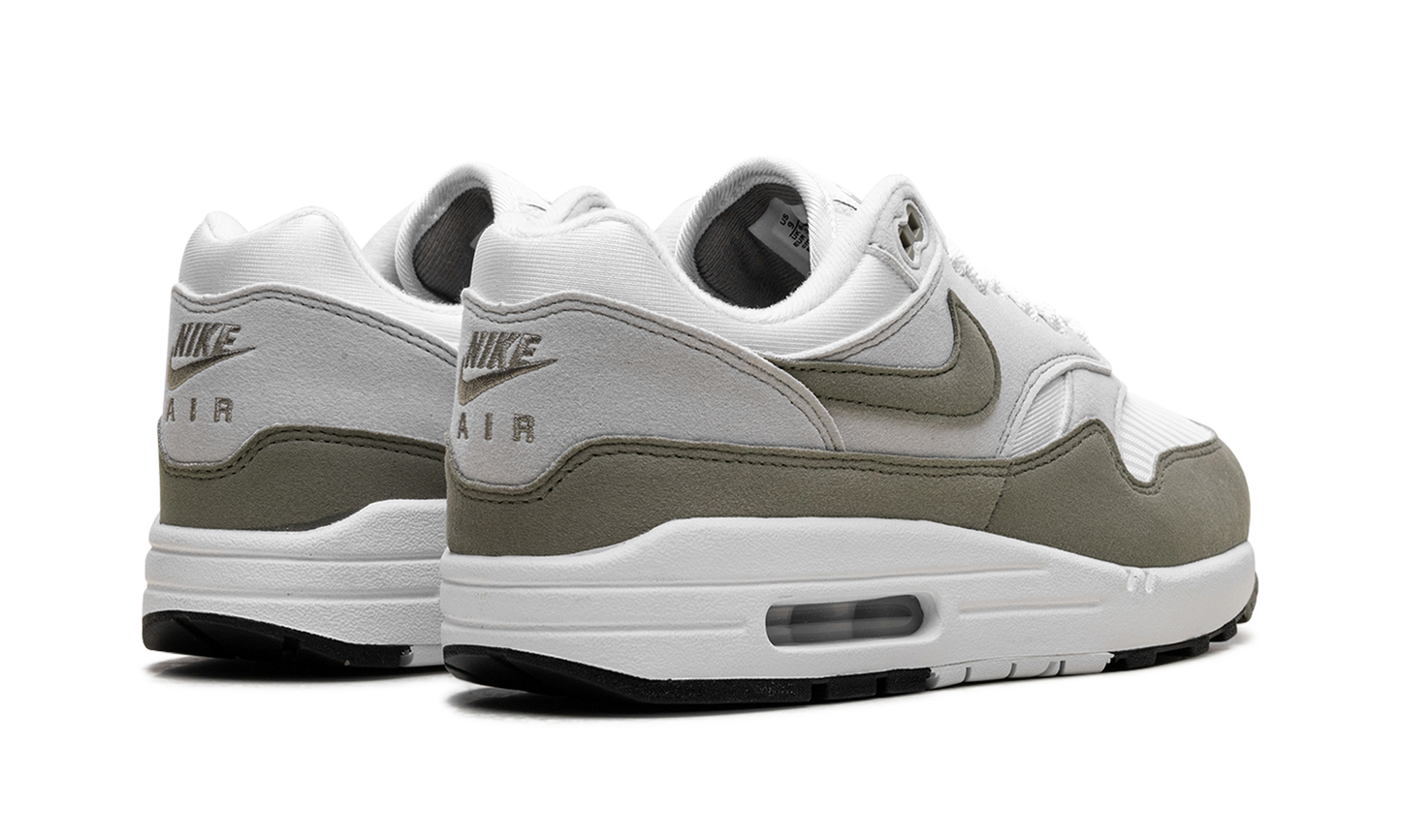 Air Max 1 WMNS  Green