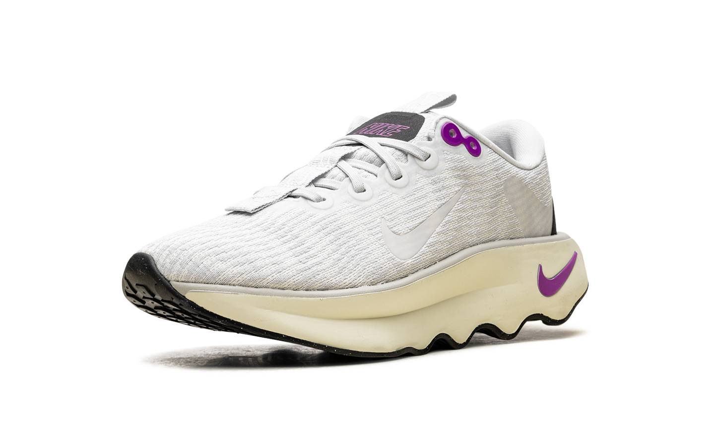 Motiva WMNS  Photon Dust Hyper Violet Coconut Milk