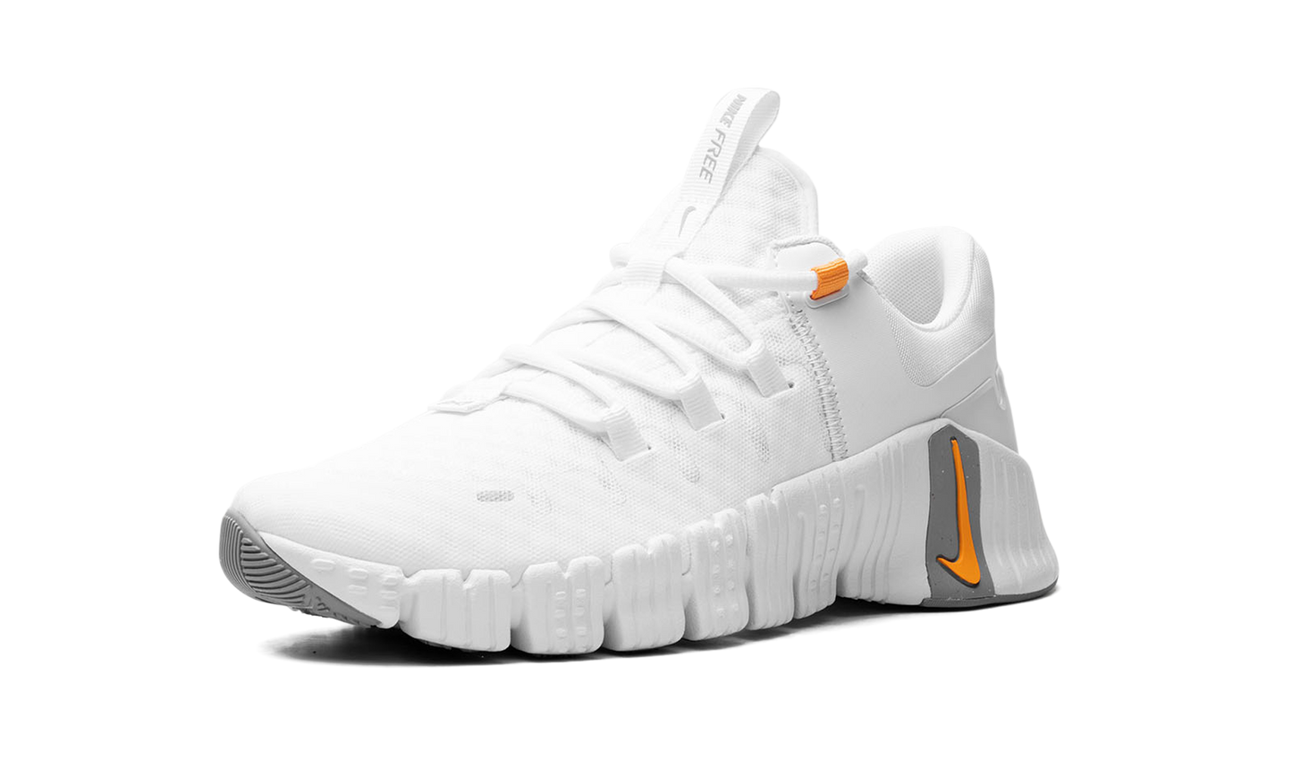 Free Metcon 5  White Football Grey