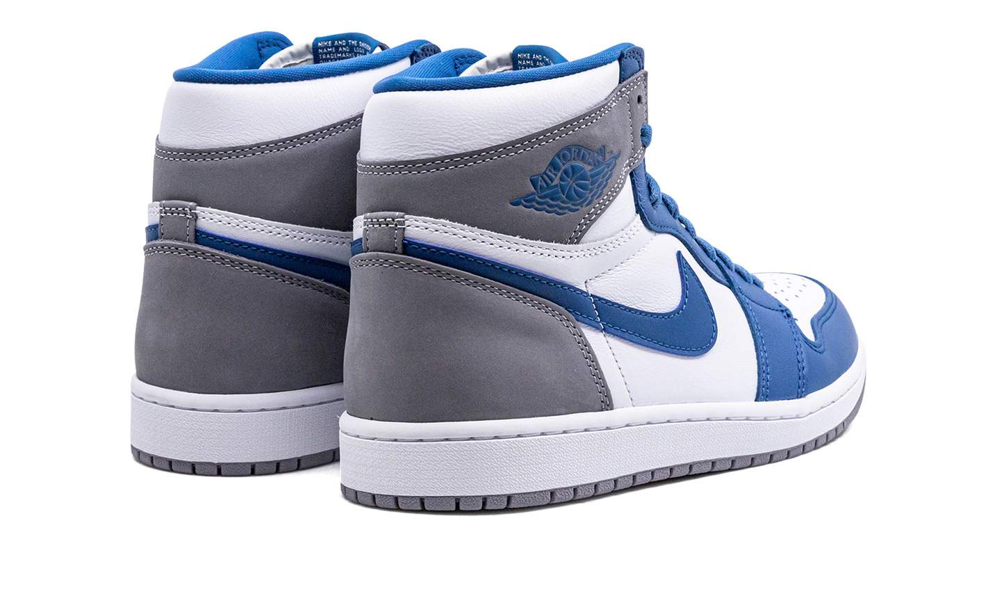 Air Jordan 1 High OG  True Blue