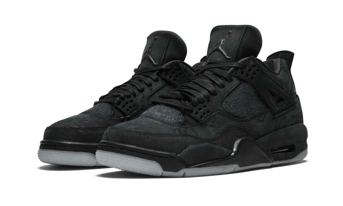 Air Jordan 4 Retro  Kaws - Black