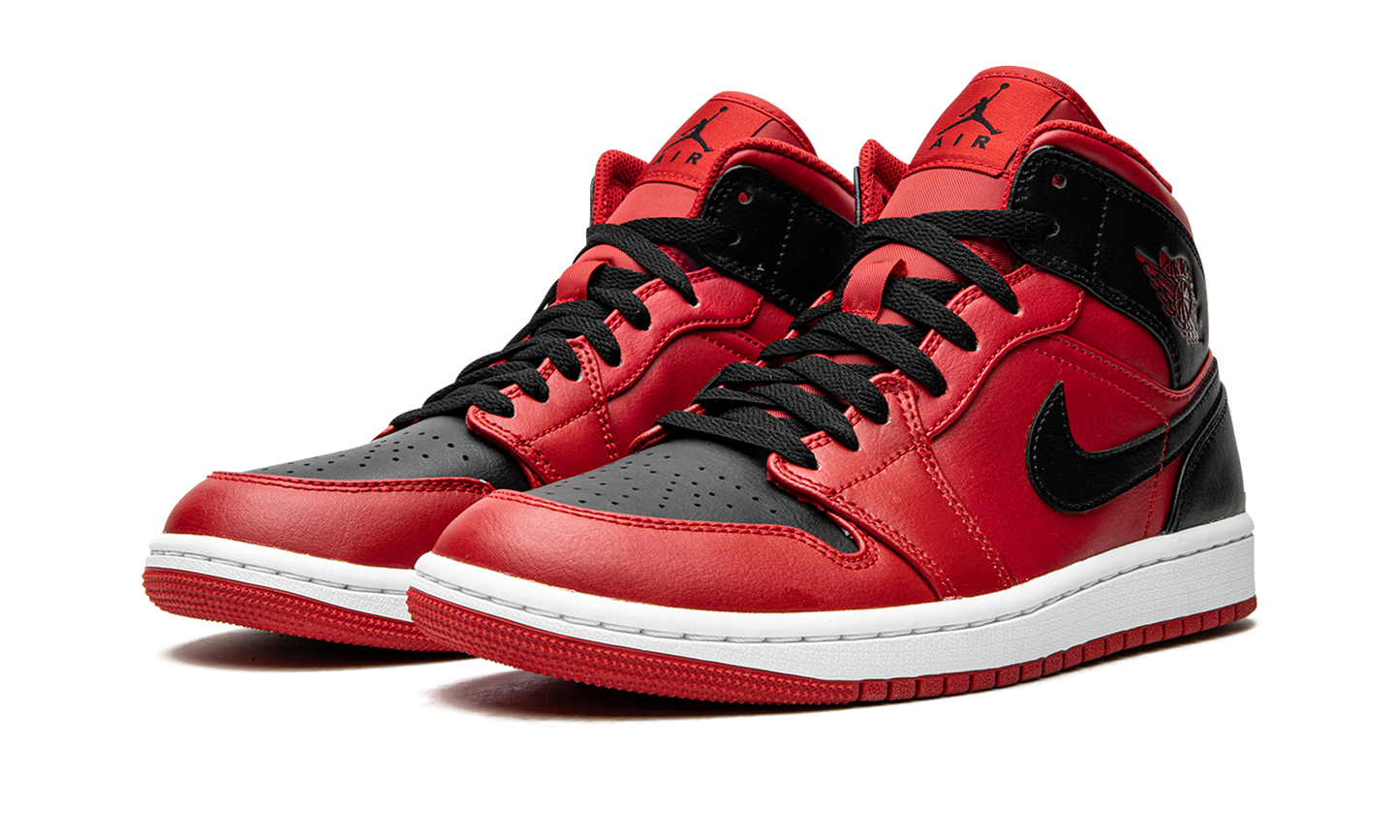 Jordan 1 Mid  Reverse Bred