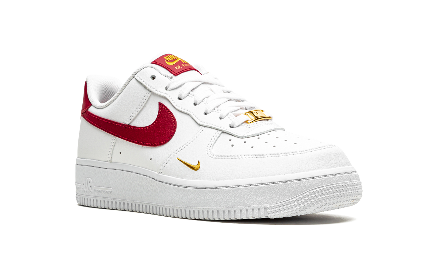 AIR FORCE 1 LO ESSENTIAL MNS WMNS  White / Gym Red