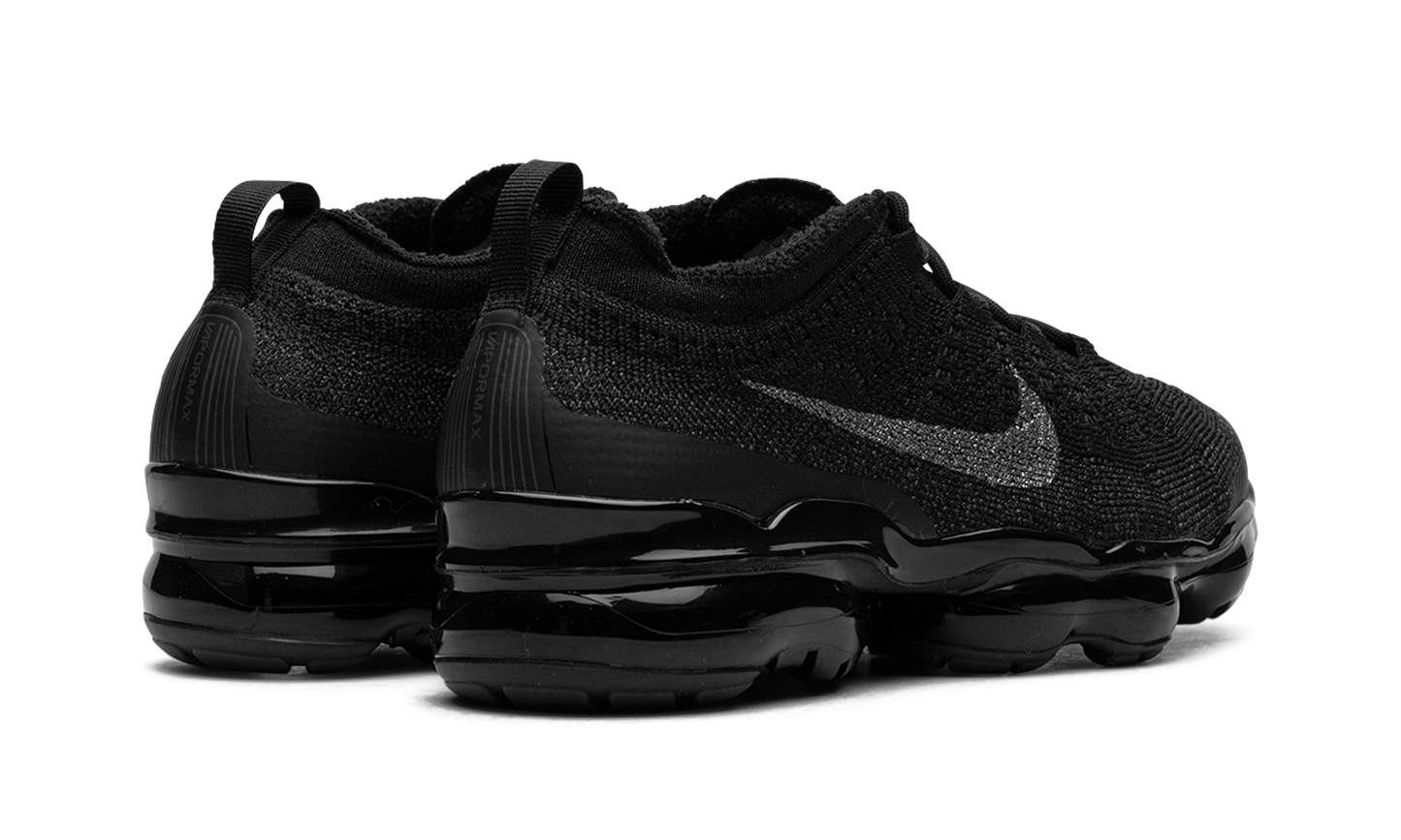 VAPORMAX 2023 FLYKNIT WMNS  Triple Black