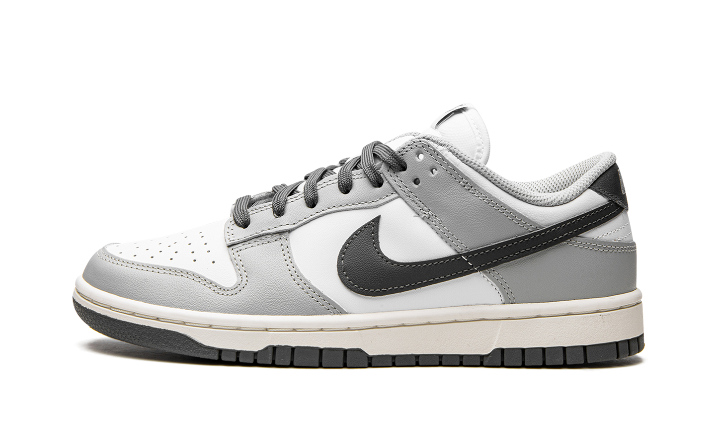 DUNK LO MNS WMNS  Light Smoke Grey