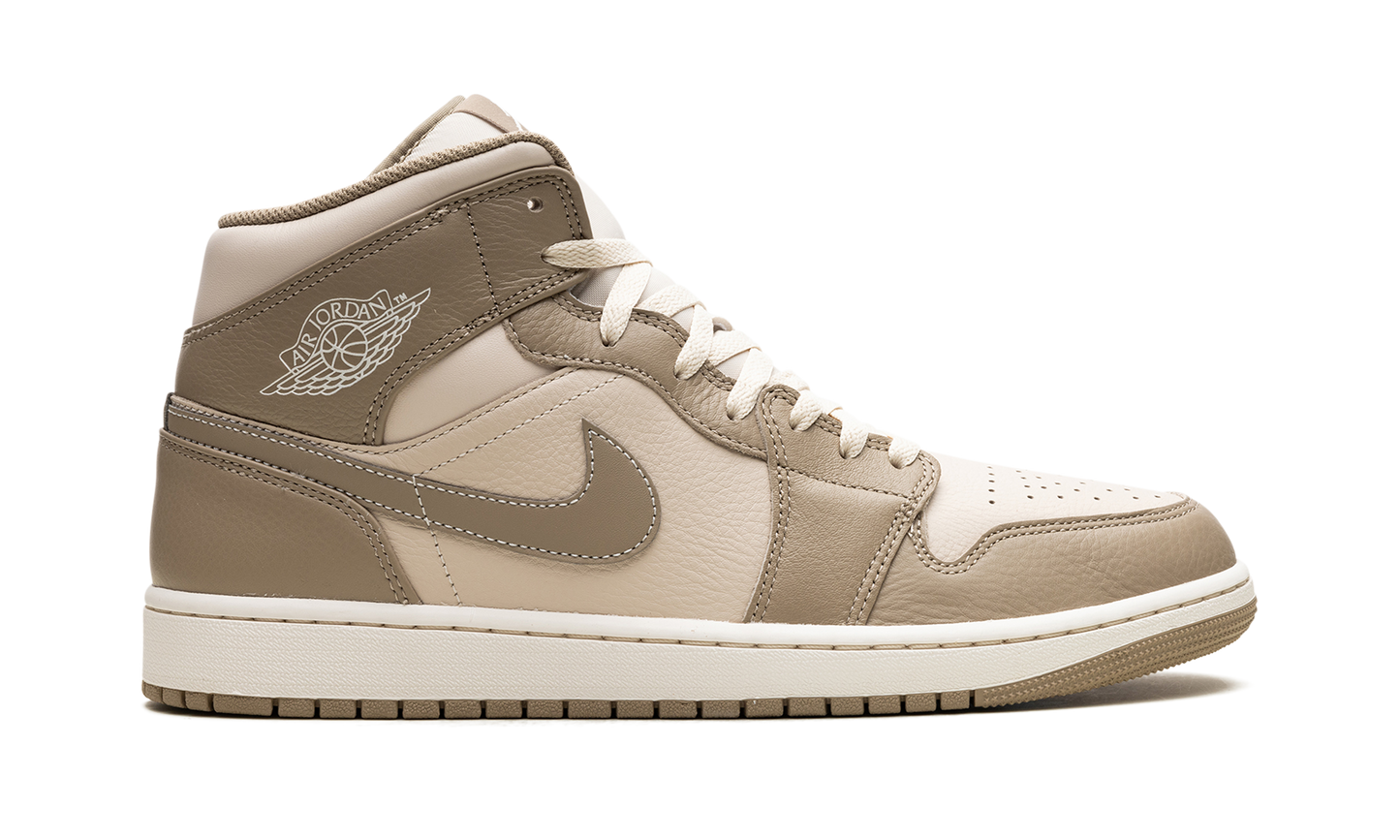 Air Jordan 1 Mid  LEGEND LIGHT BROWN