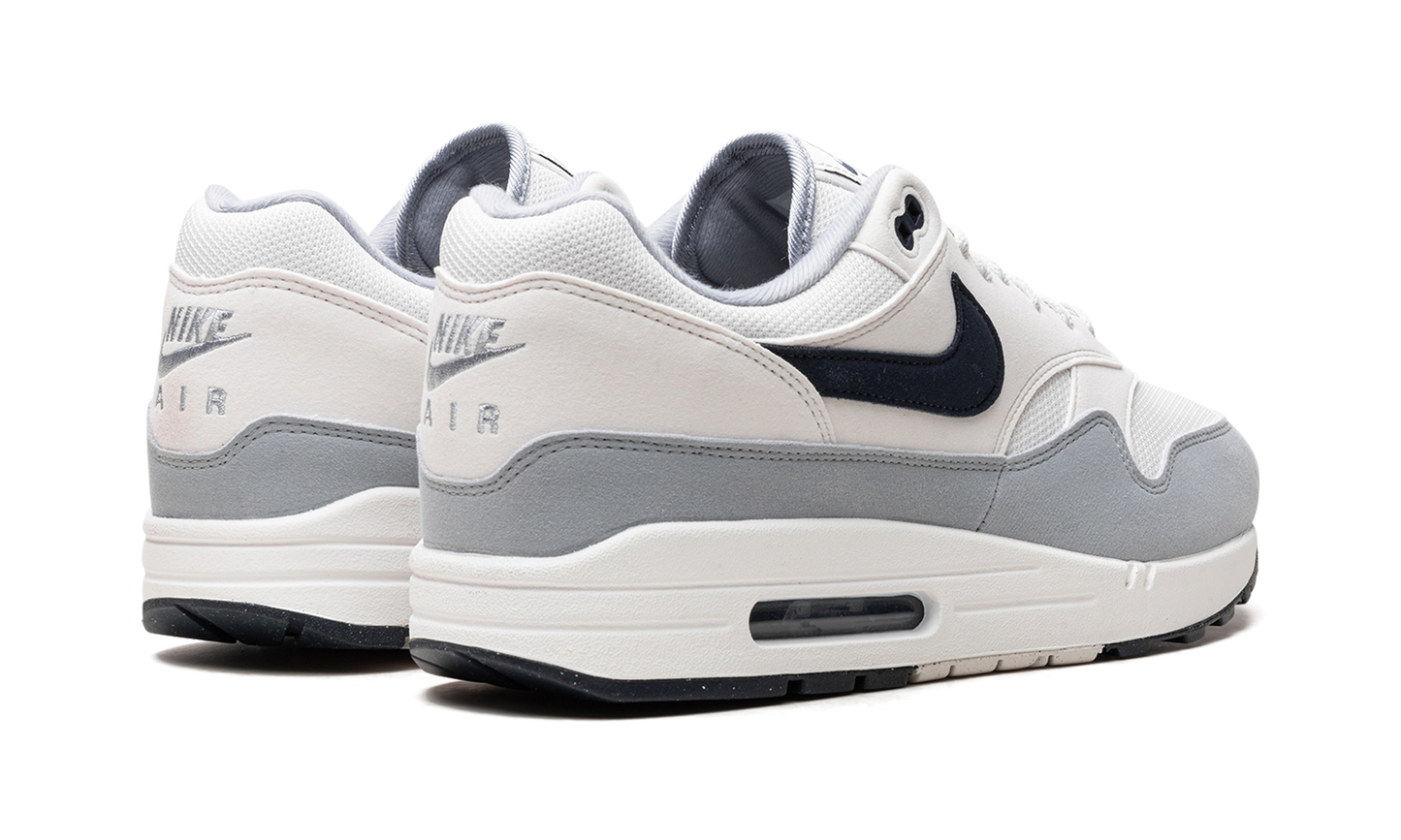 Nike Air Max 1  Dark Obsidian