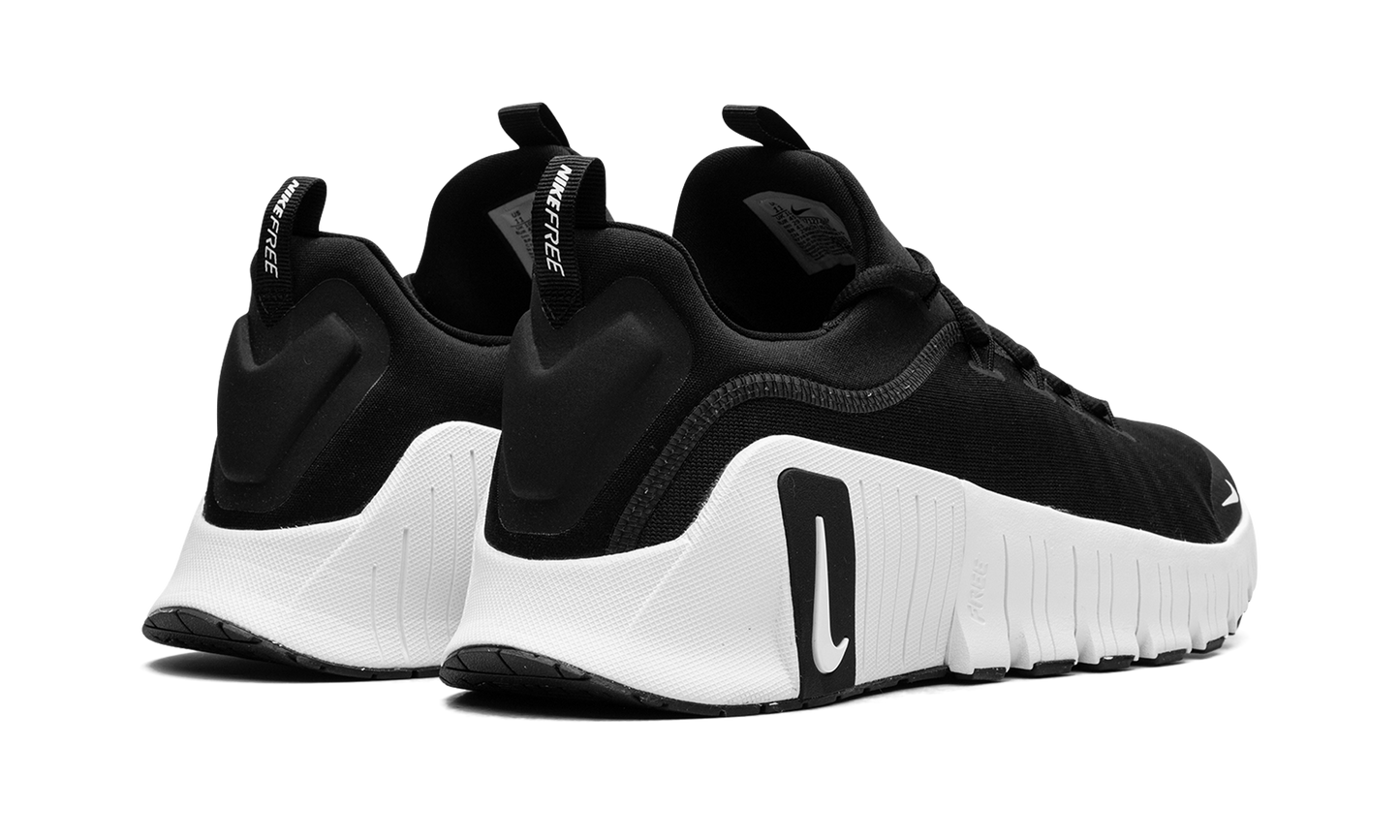 Free Metcon 6  Black / White