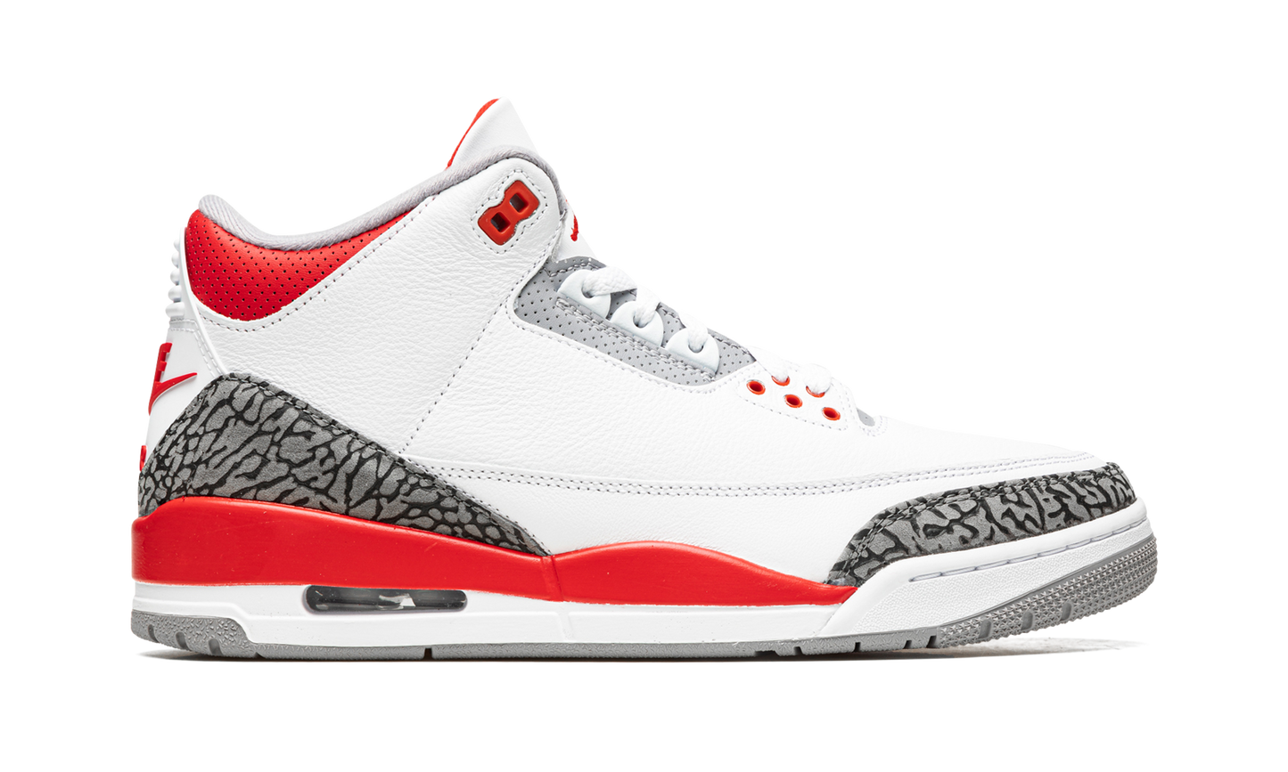 Air Jordan 3 Retro  Fire Red 2022