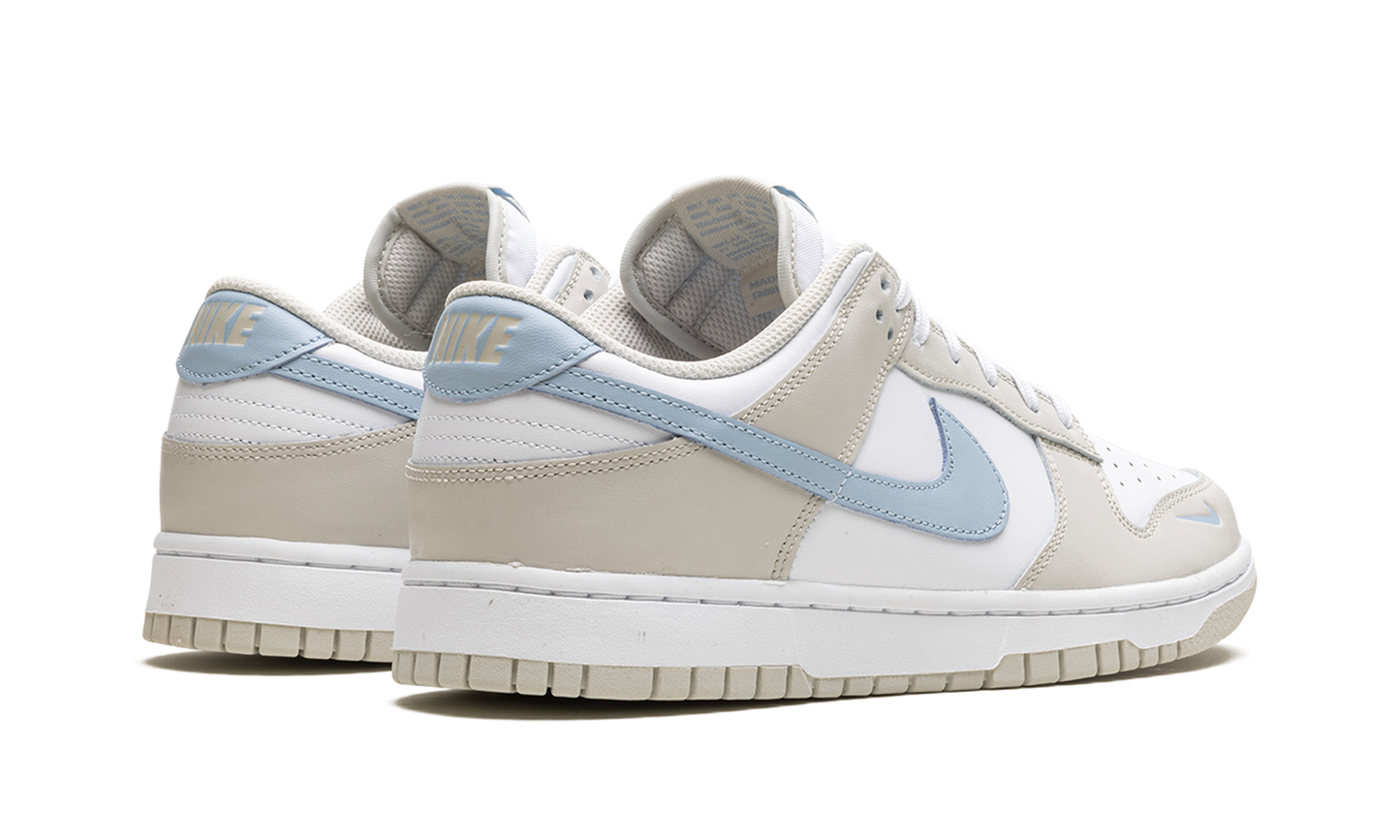 Dunk Low WMNS  Light Bone Armory Blue