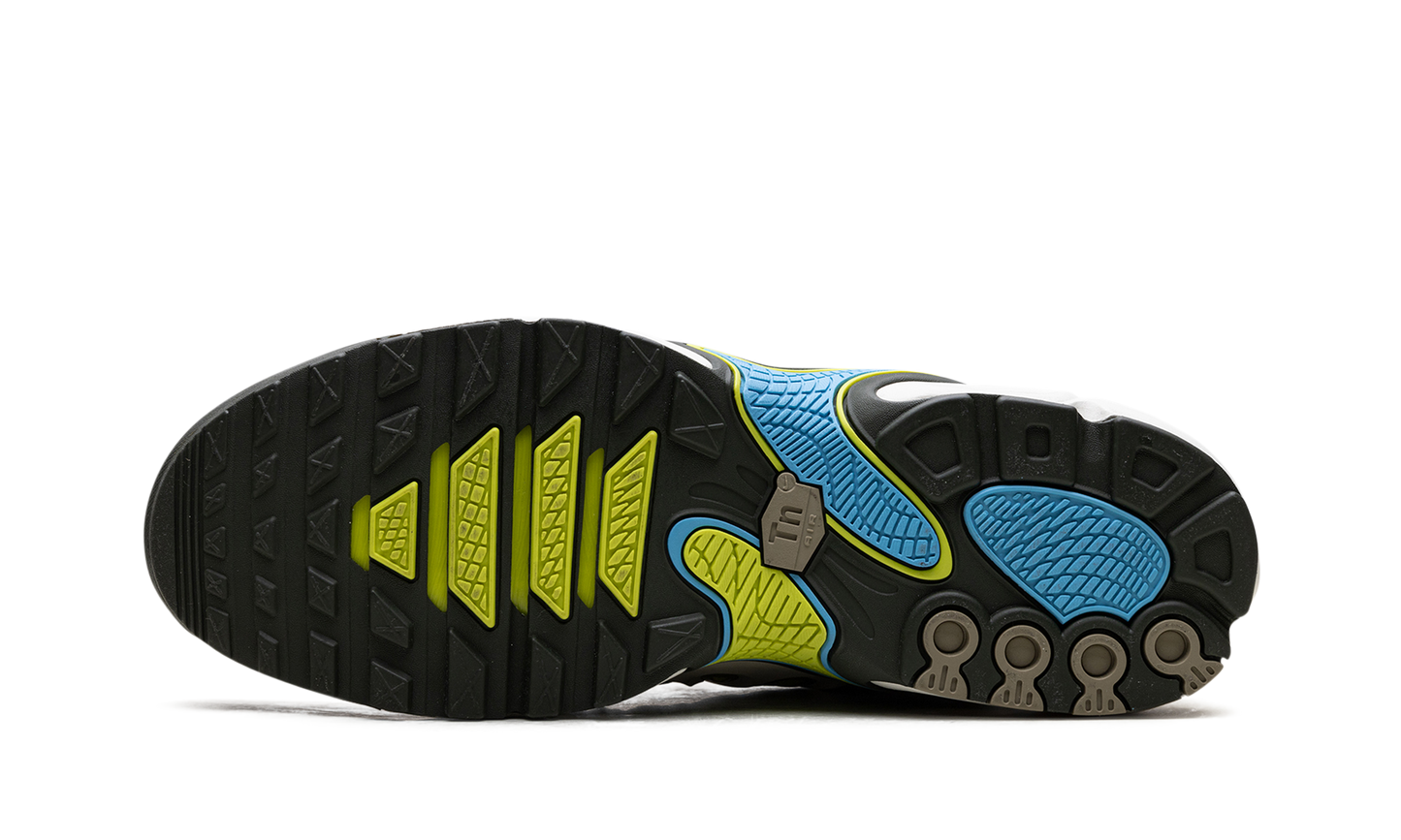 Air Max Plus Drift  Cyber Baltic Blue