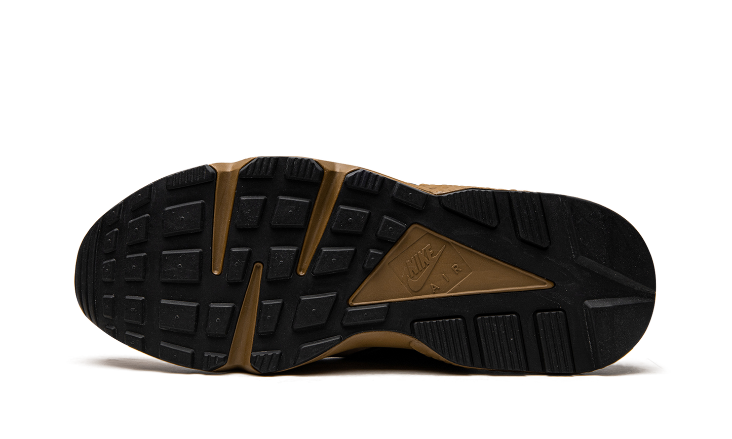 Air Huarache LE  Praline 2021