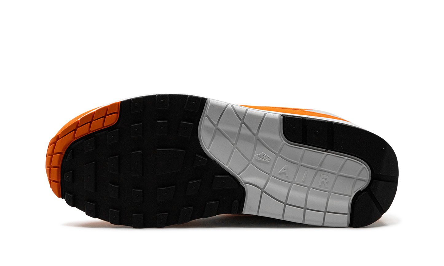 AIR MAX 1 WMNS  Safety Orange