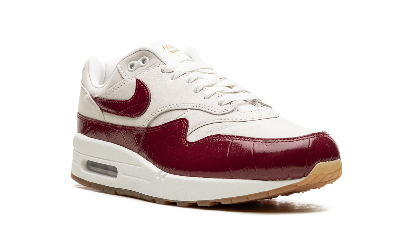 AIR MAX 1 LX WMNS  Team Red