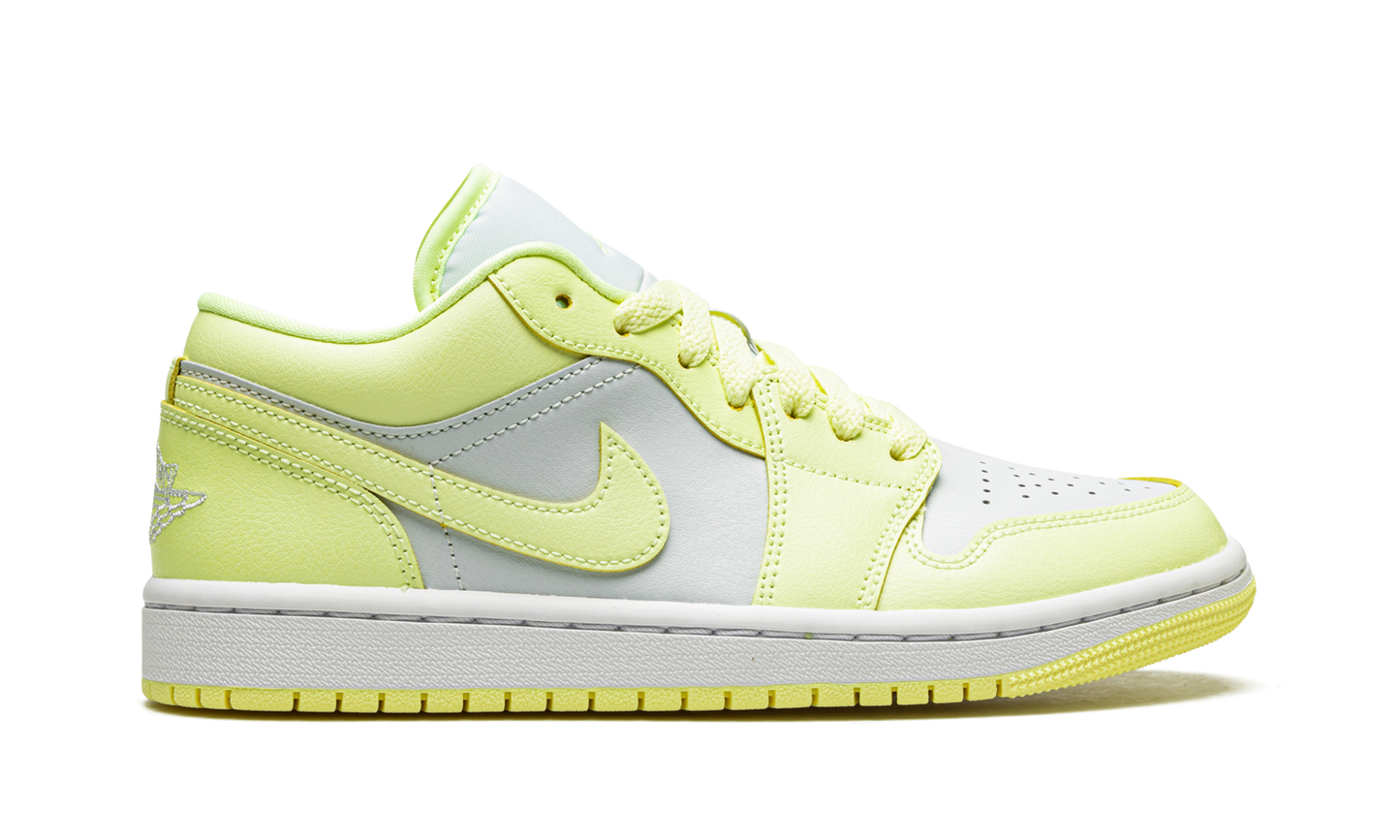 AIR JORDAN 1 LO WMNS  Lemonade