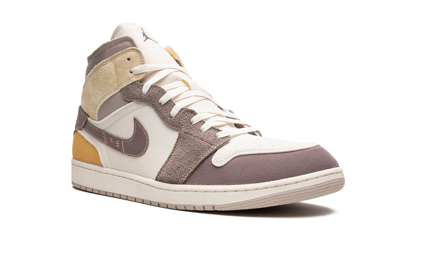 Air Jordan 1 Mid SE Craft  Taupe Haze