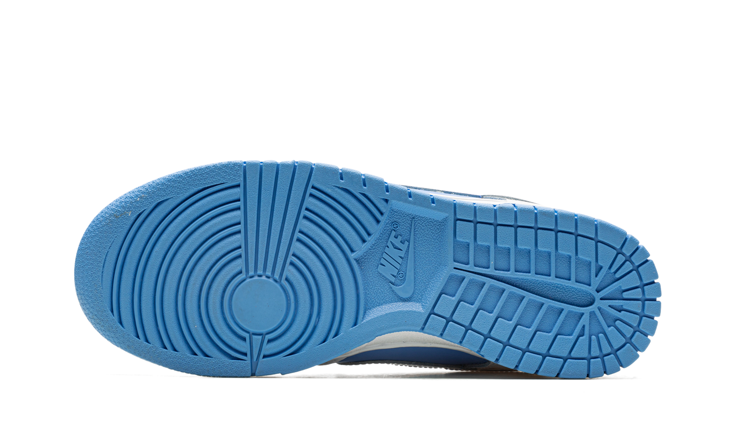 DUNK LO ESS MNS WMNS  Reverse UNC