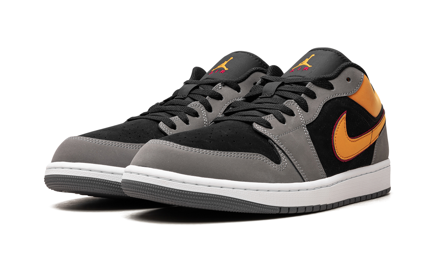 Air Jordan 1 Low  Vivid Orange