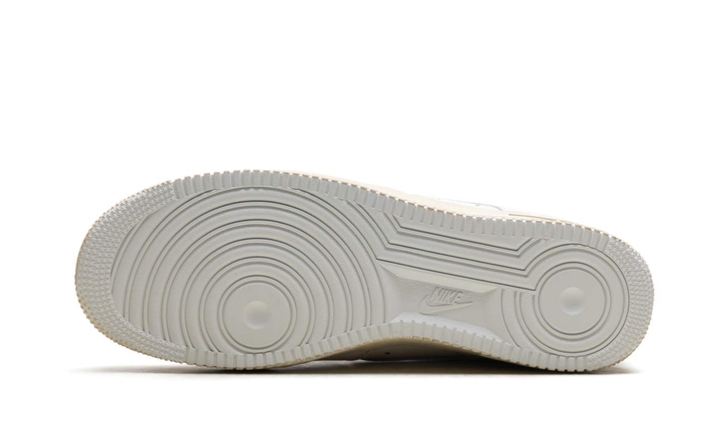 Air Force 1 Low  .SWOOSH - Dirty Triple White