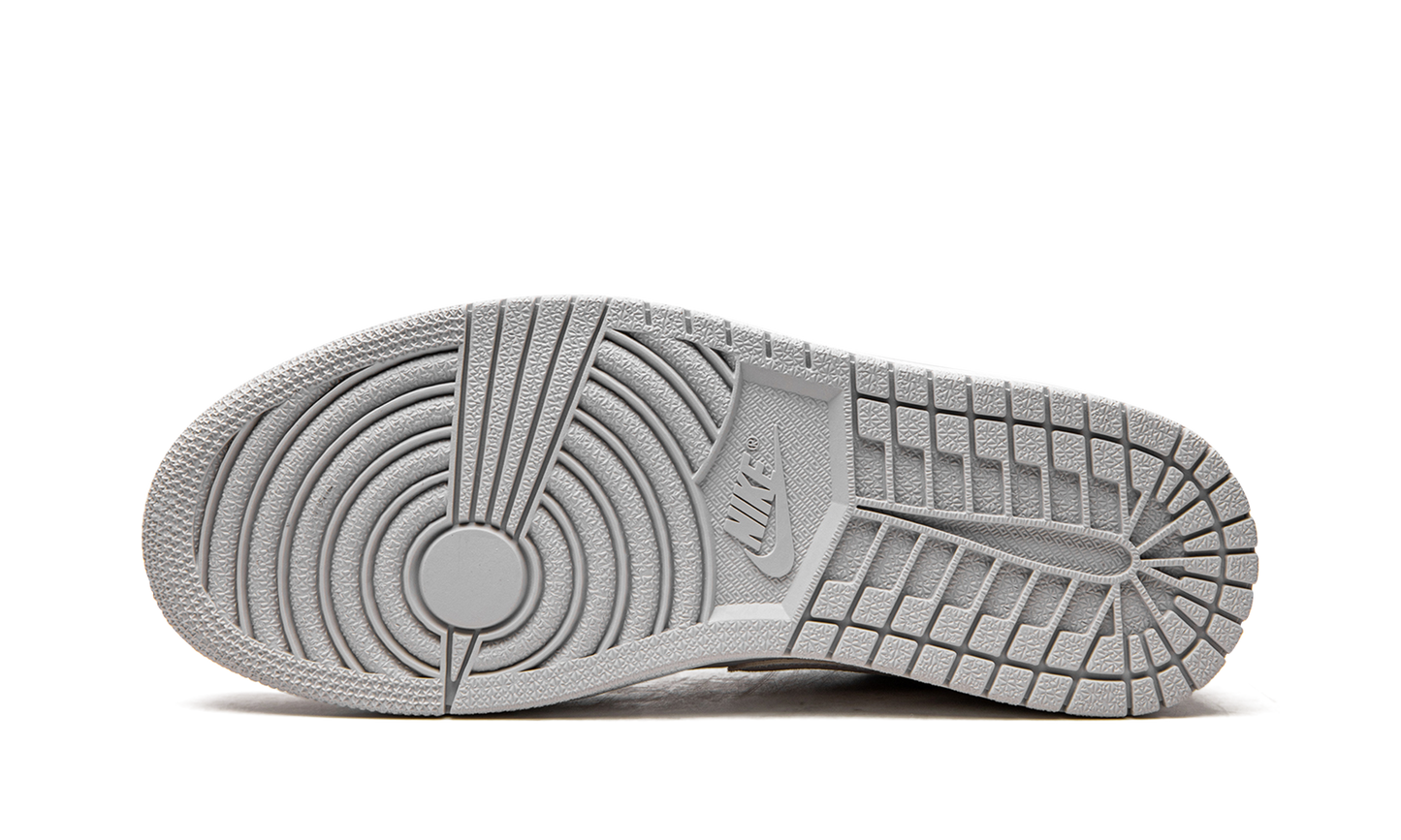Jordan 1 Low SE Craft  Inside Out