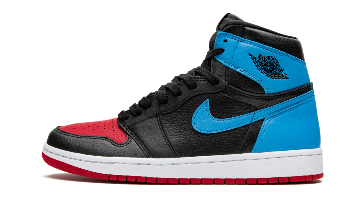 AIR JORDAN 1 HIGH OG WMNS  UNC to Chicago