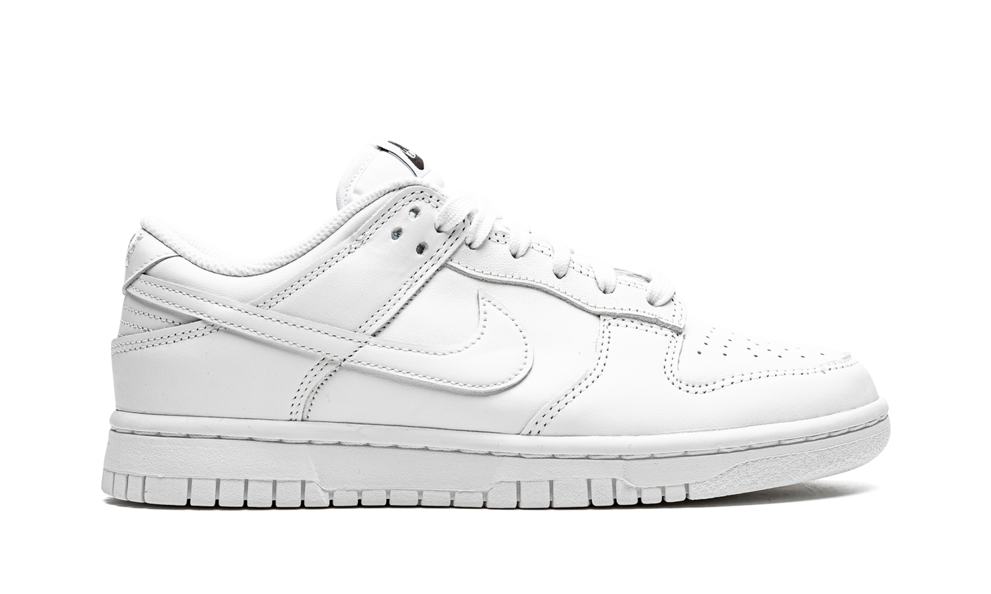 DUNK LOW WMNS  Triple White
