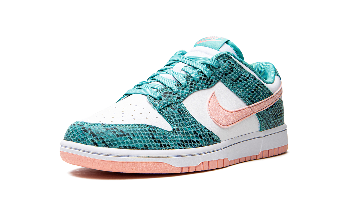 Dunk Low  Snakeskin Washed Teal Bleached Coral
