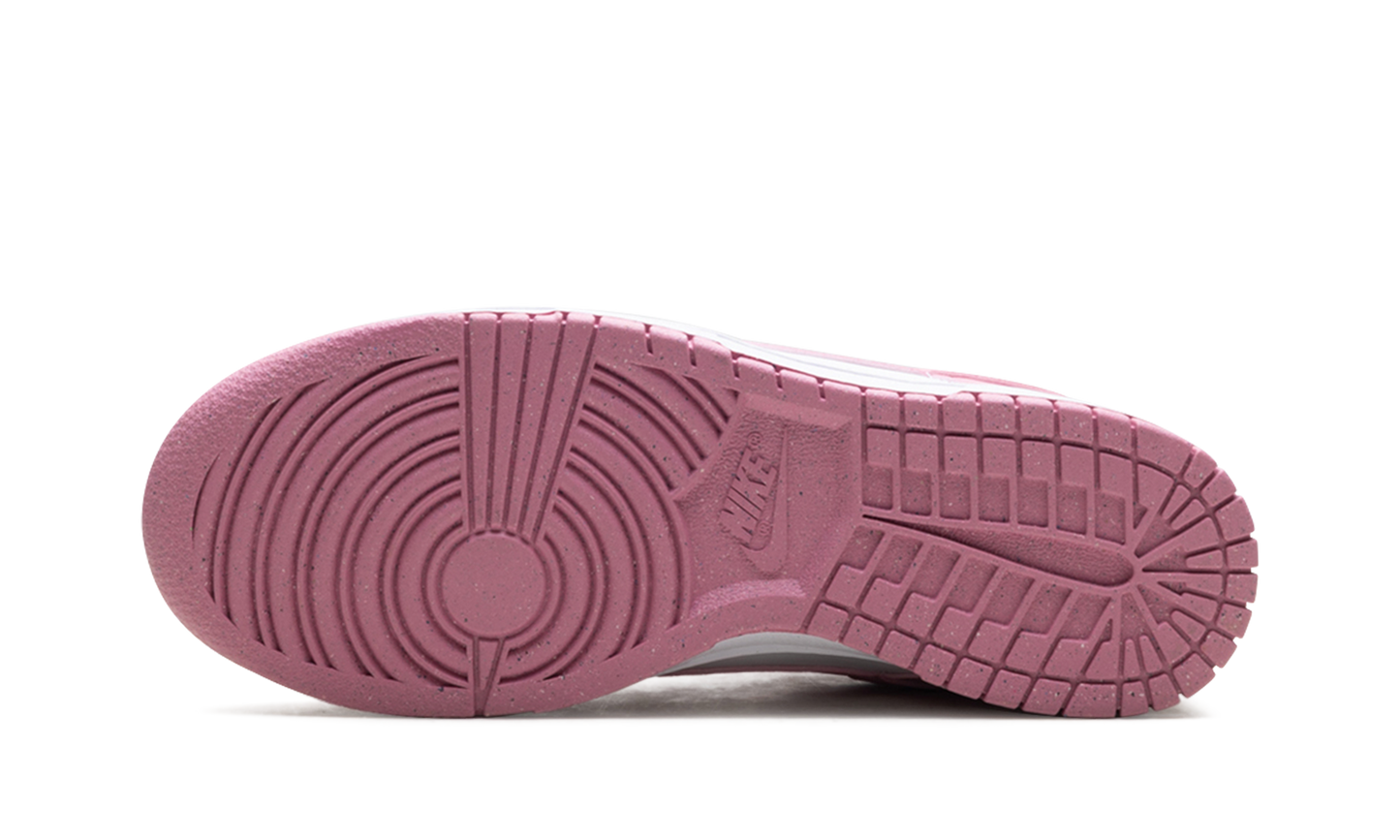 Dunk Low Next Nature WMNS  Elemental Pink