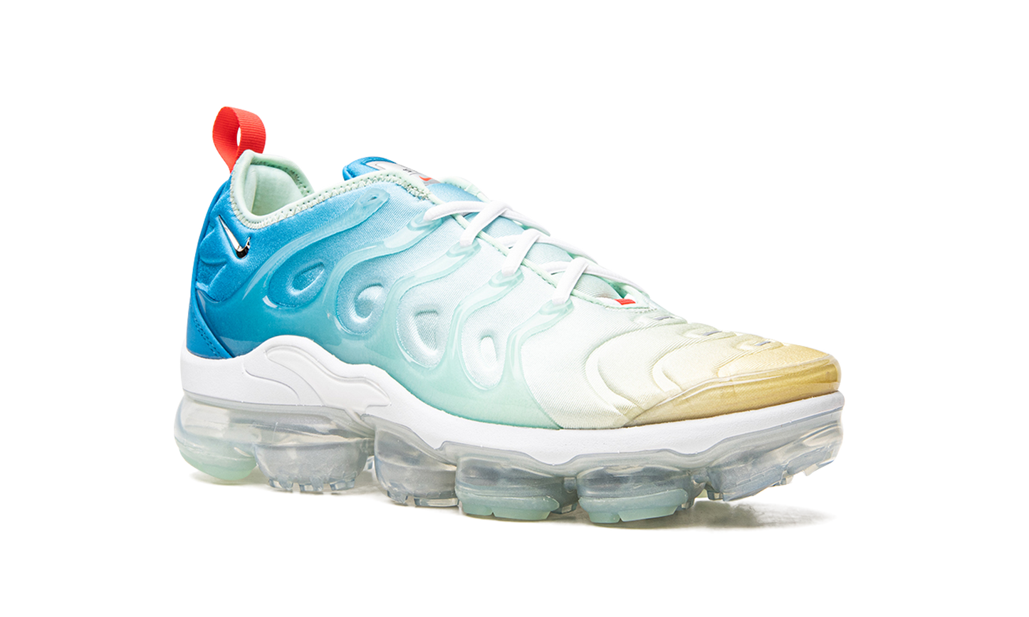 AIR VAPORMAX PLUS MNS WMNS  Since 1972