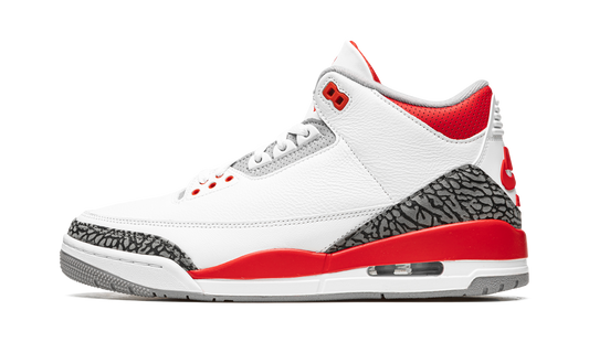 Air Jordan 3 Retro  Fire Red 2022