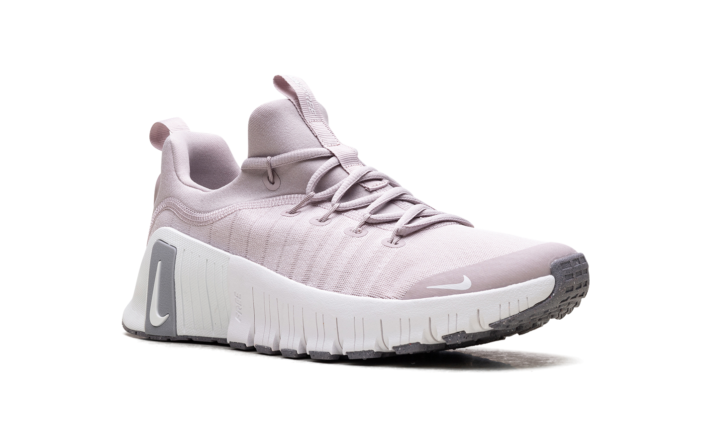 Free Metcon 6 WMNS  Platinum Violet