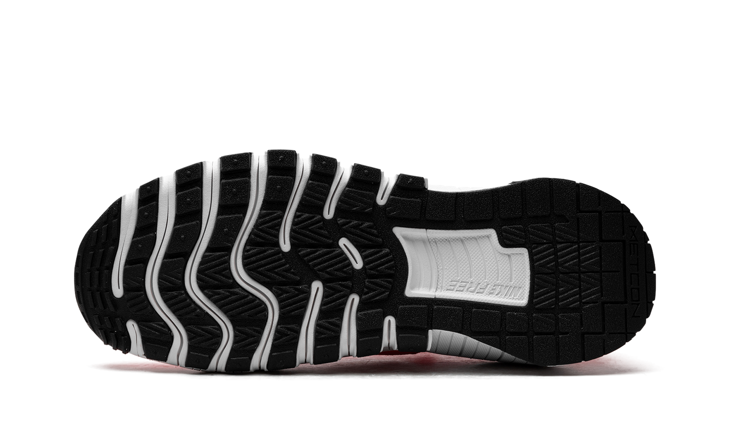 Free Metcon 6 WMNS  Hot Punch