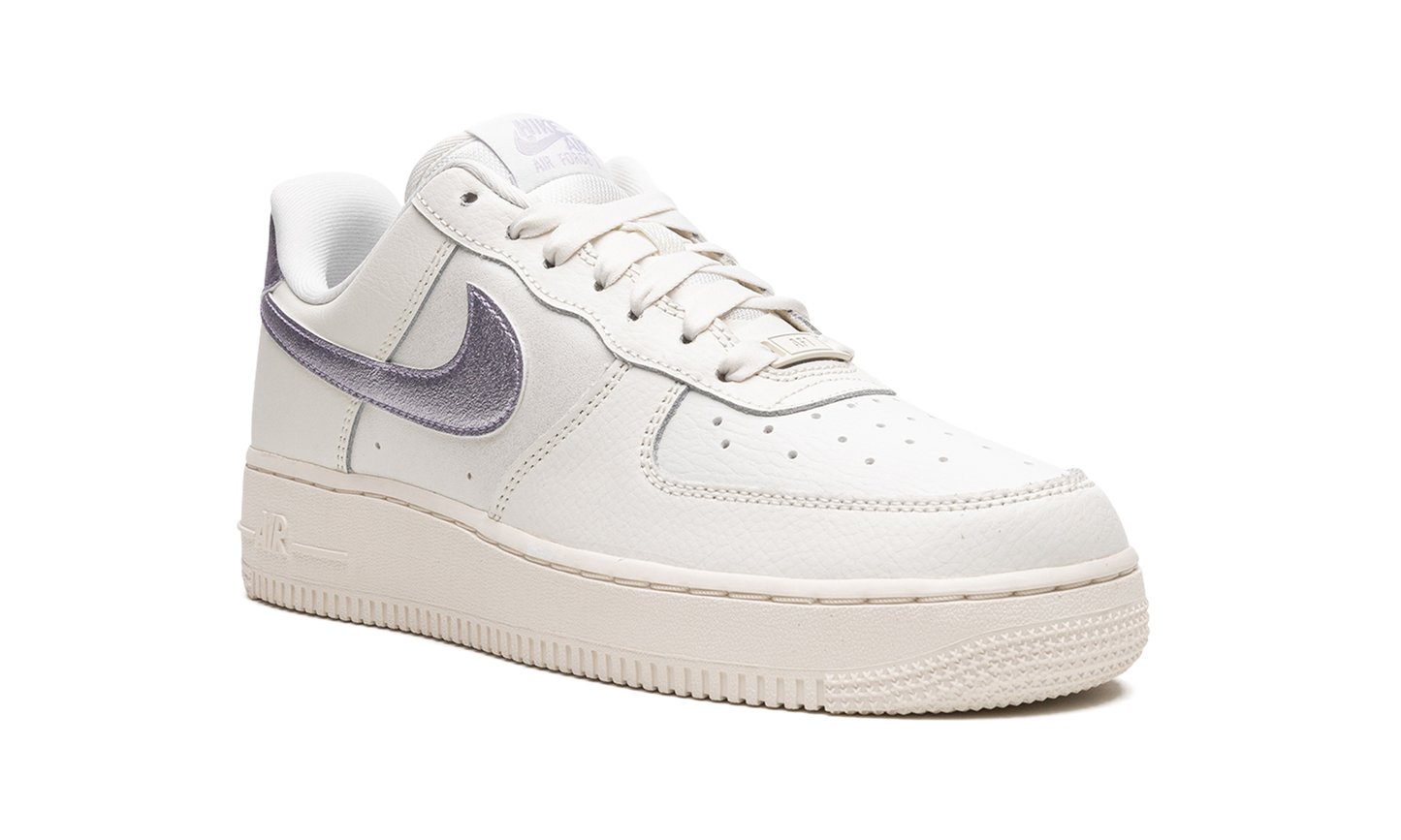 AIR FORCE 1 MNS WMNS  Metallic Purple