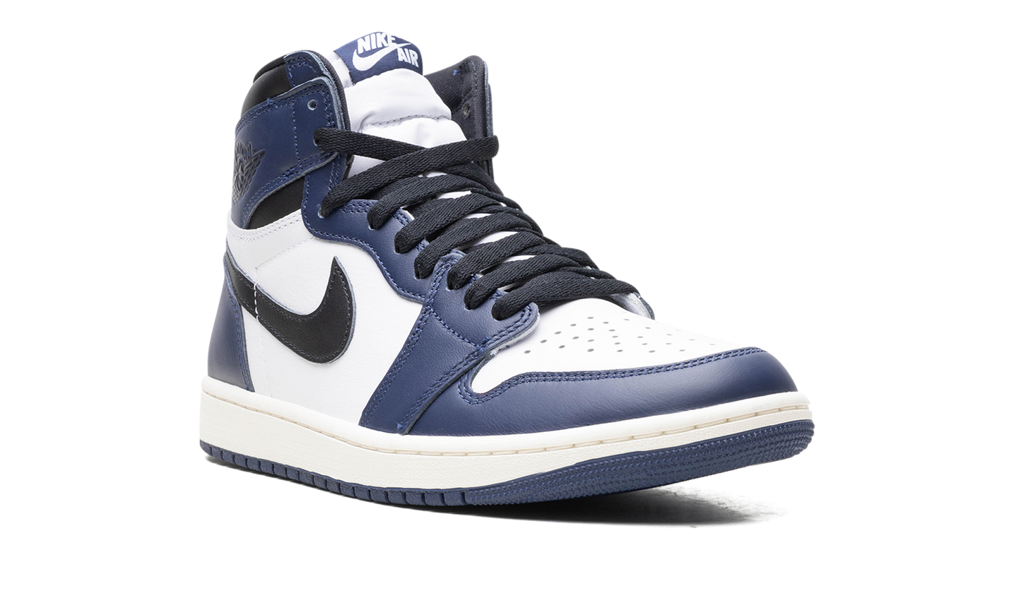 Air Jordan 1 Retro High OG  Midnight Navy