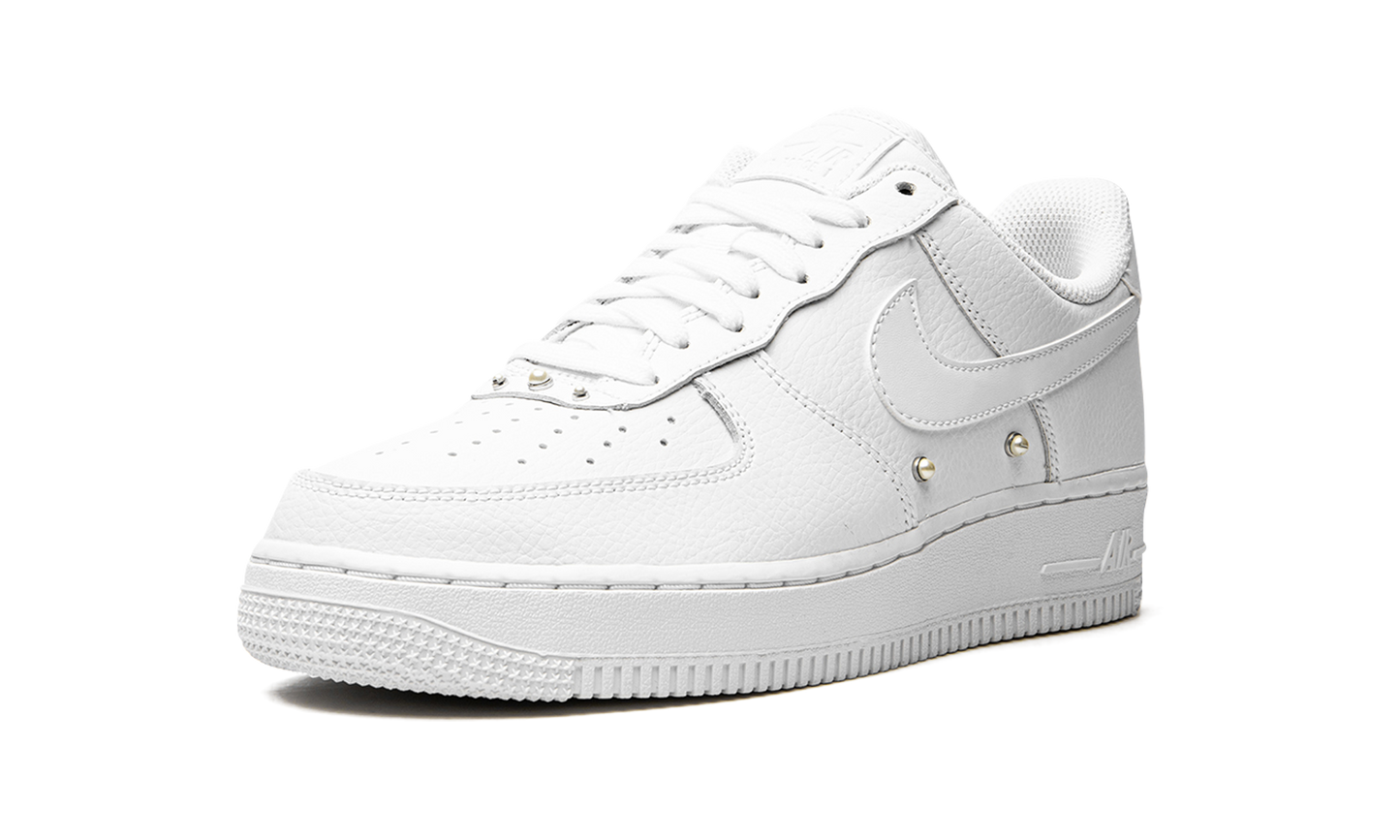 AIR FORCE 1 LO MNS WMNS  Pearls