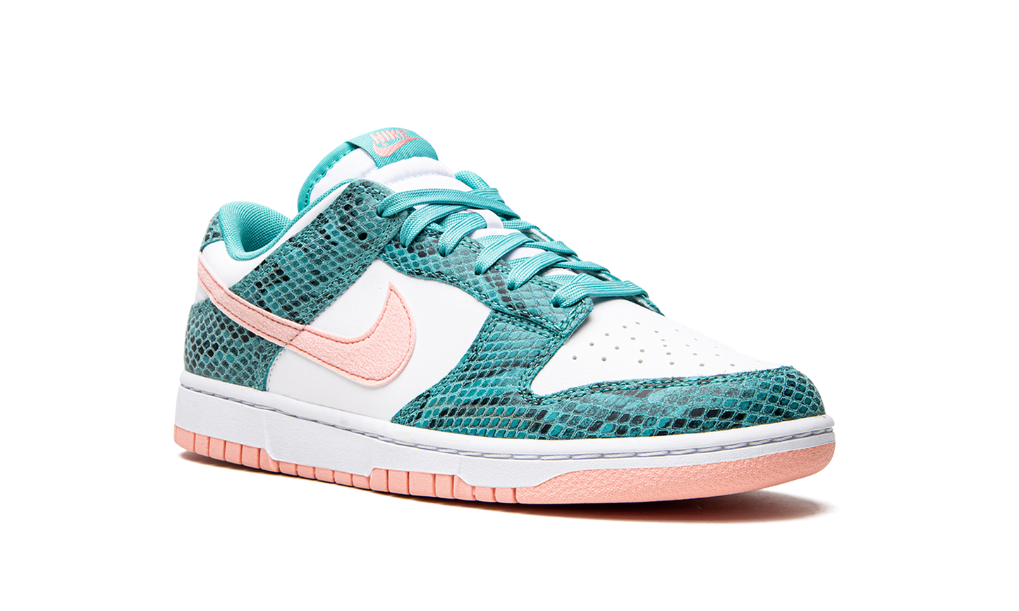Dunk Low  Snakeskin Washed Teal Bleached Coral