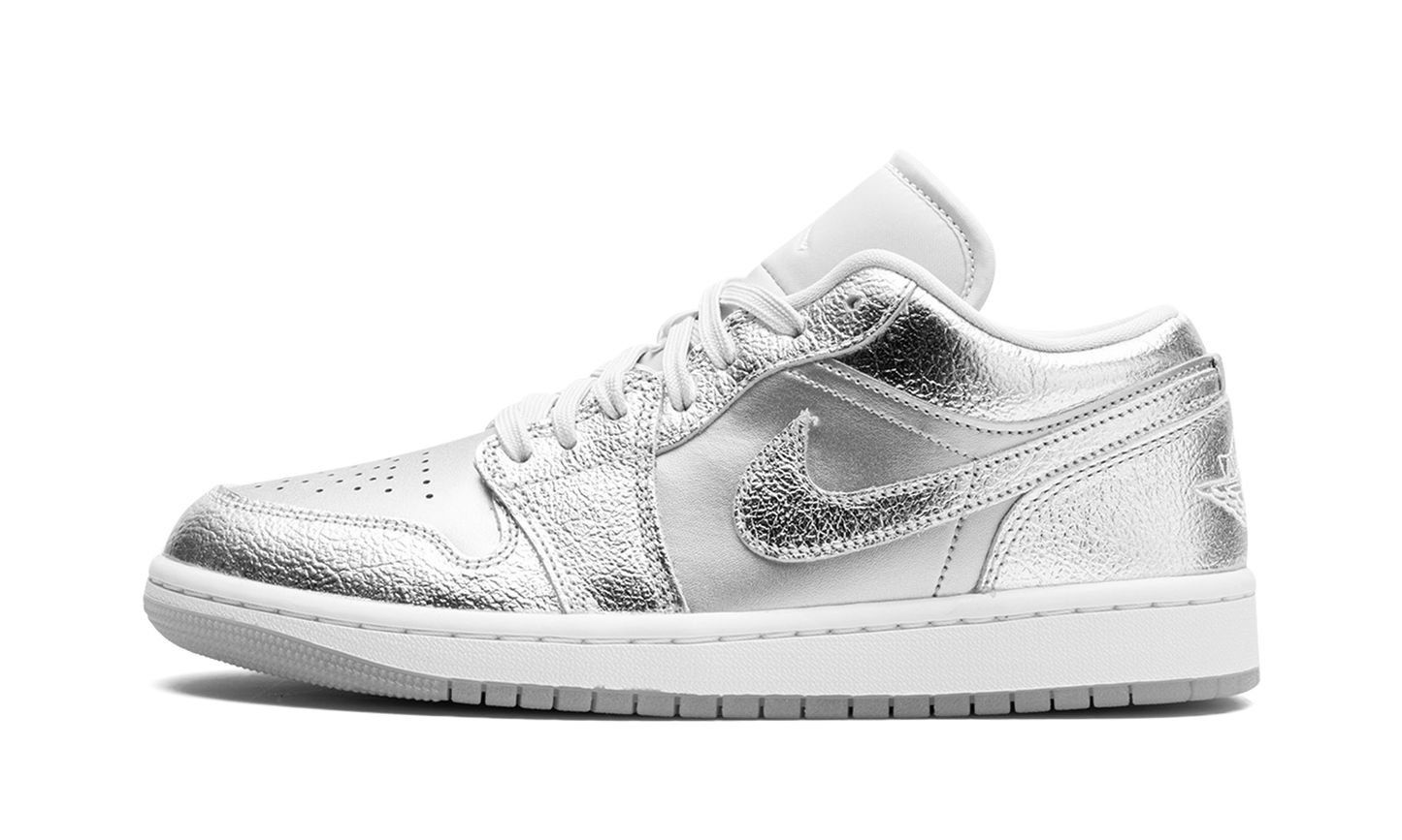 Air Jordan 1 Low SE WMNS  Metallic Silver