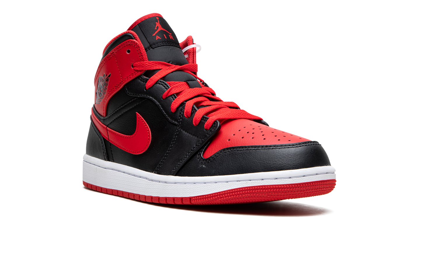Air Jordan 1 Mid  Alternate Bred