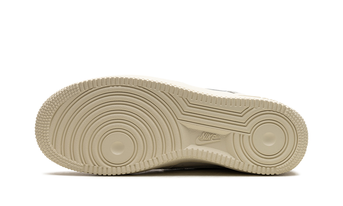 AIR FORCE 1 LO WMNS  Summit White