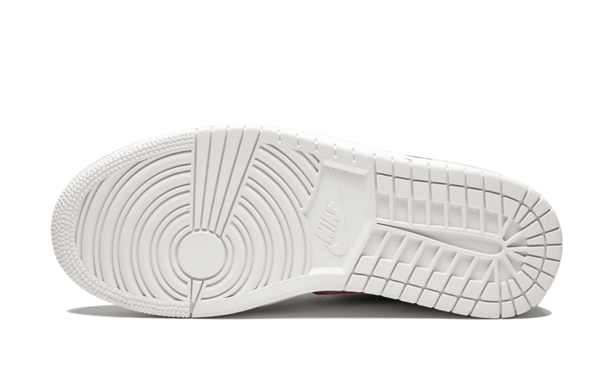 Air Jordan 1 Retro High OG  Phantom